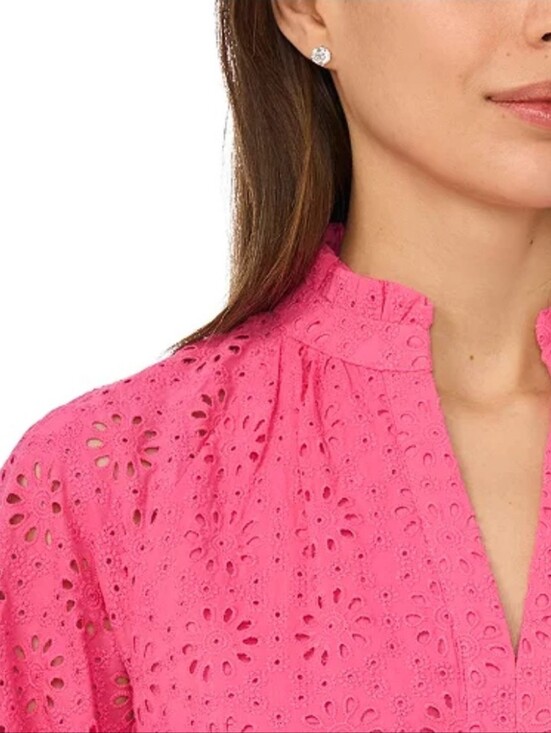 ON 34th Tops - NEW! ON 34th Bubble Gum Pink Half Sleeve Cotton Eyelet Top Blouse Large.